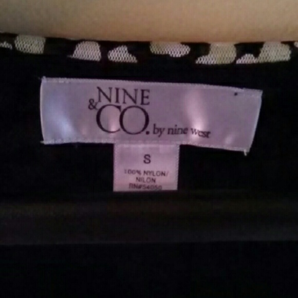 Nine & CO by nine west Sleeveless Top - Picture 3 of 4